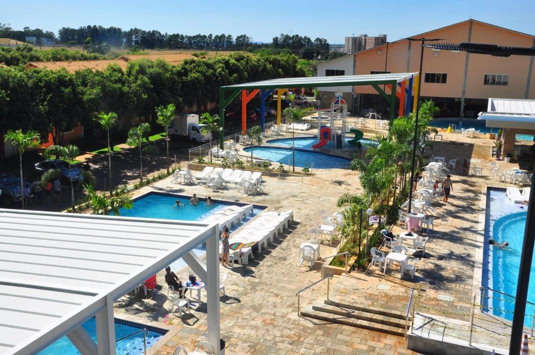 Apartmán Cd Diroma Fiori Caldas Novas Exteriér fotografie